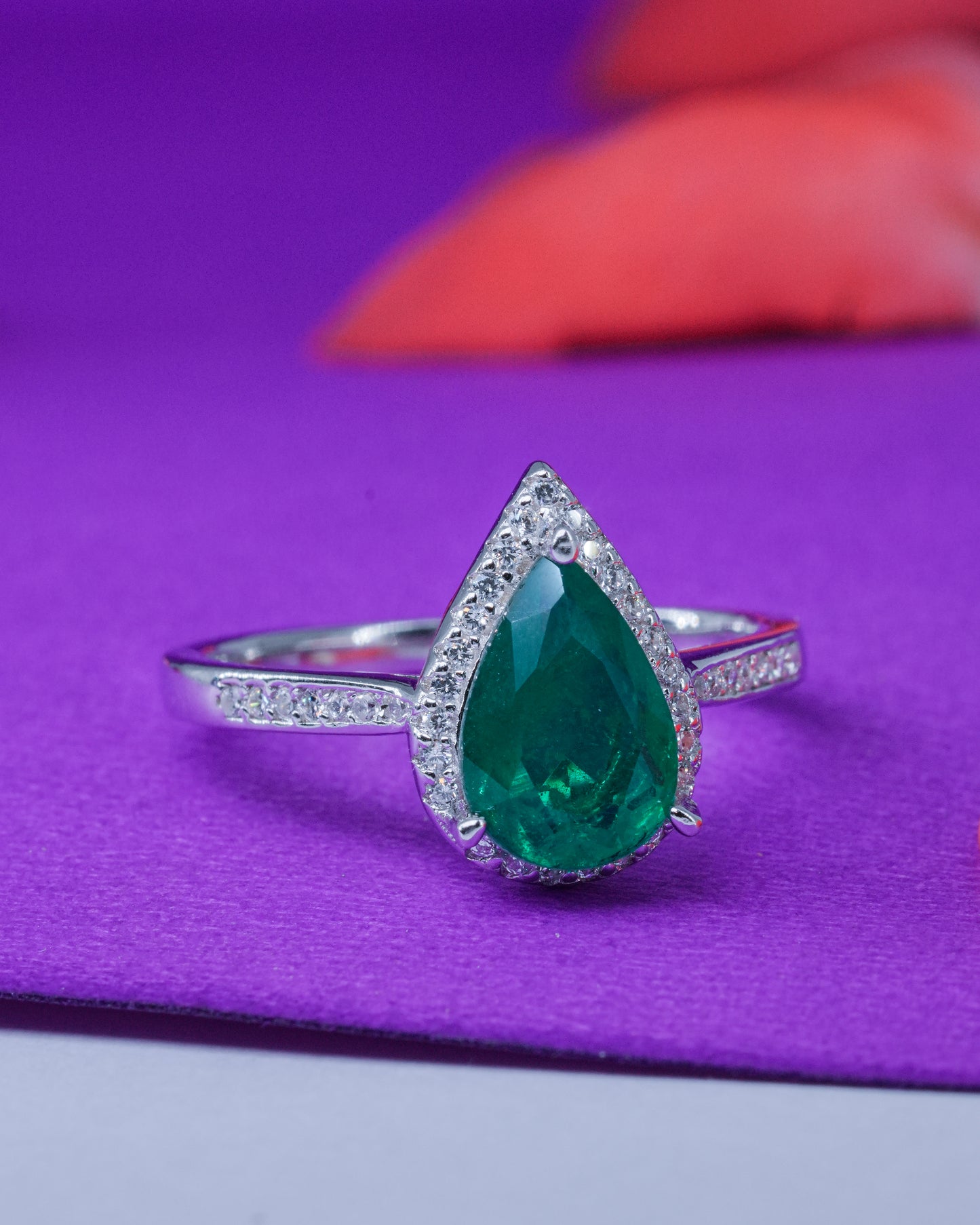 Silver Teardrop Emerald Ring